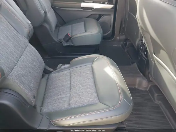 1FMSK8JH4PGB13601 2023 FORD EXPLORER - Image 8