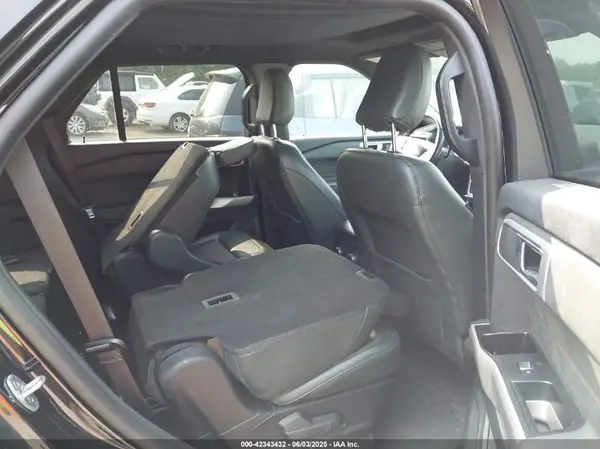 1FMSK8JH5MGC09796 2021 FORD EXPLORER - Image 8
