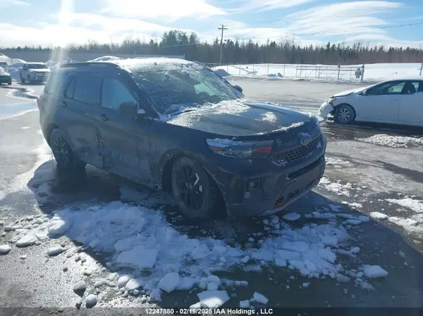 1FMSK8JH5NGA48769 2022 FORD EXPLORER - Image 1