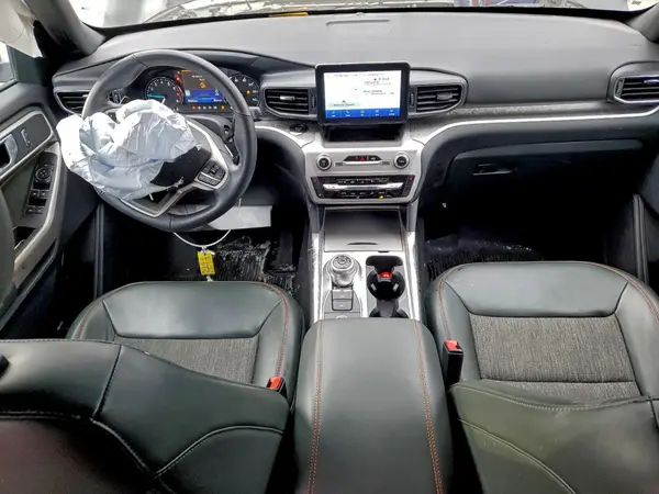 1FMSK8JH5NGB00319 2022 FORD EXPLORER - Image 8