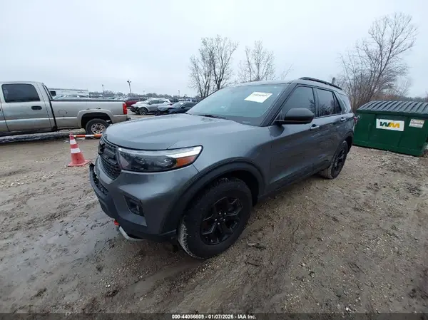 1FMSK8JH5NGB25365 2022 FORD EXPLORER - Image 2