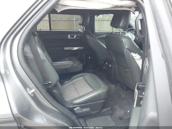 1FMSK8JH5NGB25365 2022 FORD EXPLORER - Image 8