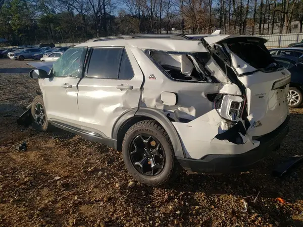 1FMSK8JH6NGA36601 2022 FORD EXPLORER - Image 2