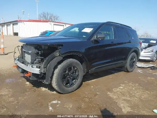 1FMSK8JH7NGB10365 2022 FORD EXPLORER - Image 2