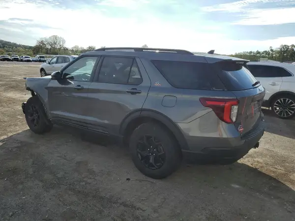 1FMSK8JH7NGC40632 2022 FORD EXPLORER - Image 2