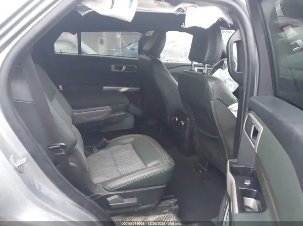 1FMSK8JH7PGA95191 2023 FORD EXPLORER - Image 8