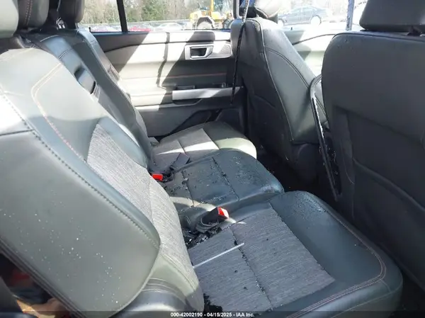 1FMSK8JH7RGA09154 2024 FORD EXPLORER - Image 8