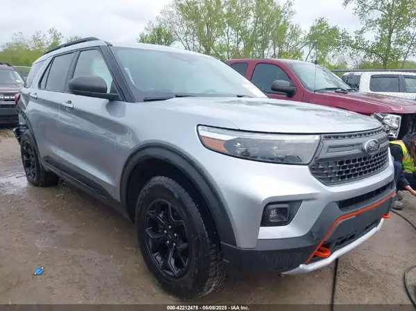 1FMSK8JH8NGA73830 2022 FORD EXPLORER - Image 1