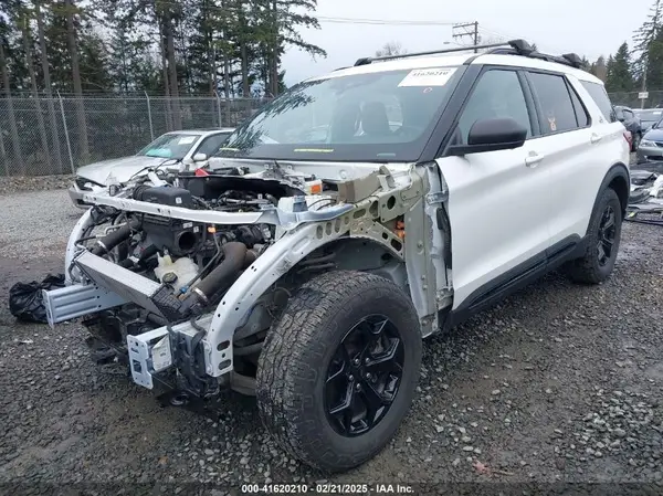 1FMSK8JH8NGC38906 2022 FORD EXPLORER - Image 2