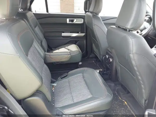 1FMSK8JH8RGA71792 2024 FORD EXPLORER - Image 8