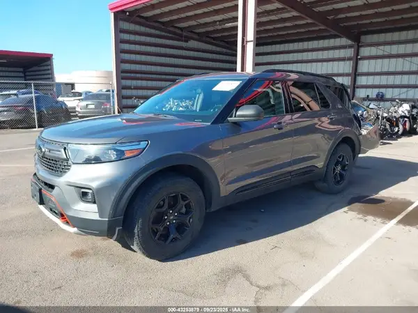 1FMSK8JH9NGC45802 2022 FORD EXPLORER - Image 2