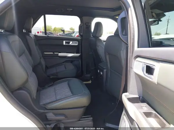 1FMSK8JH9PGB45251 2023 FORD EXPLORER - Image 8