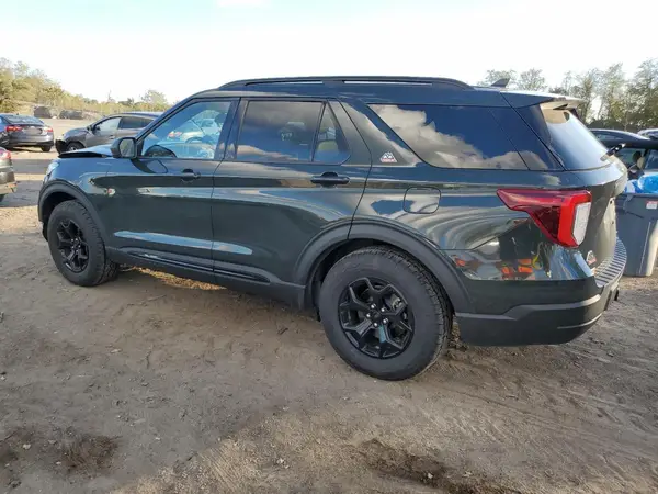 1FMSK8JHXNGC09732 2022 FORD EXPLORER - Image 2