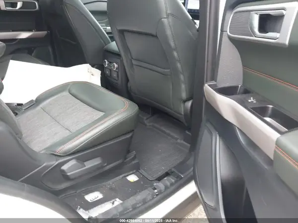 1FMSK8JHXPGA75372 2023 FORD EXPLORER - Image 8