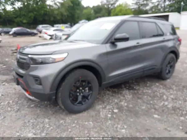 1FMSK8JHXPGB04370 2023 FORD EXPLORER - Image 2