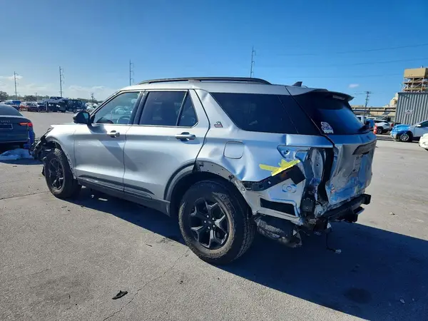 1FMSK8JHXPGB63015 2023 FORD EXPLORER - Image 2