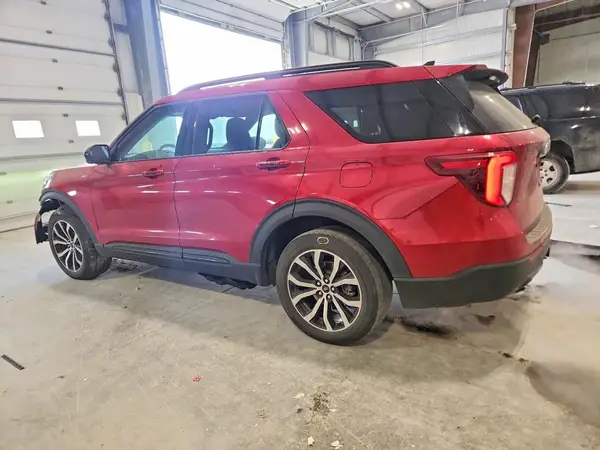1FMSK8KH1NGB57051 2022 FORD EXPLORER - Image 2