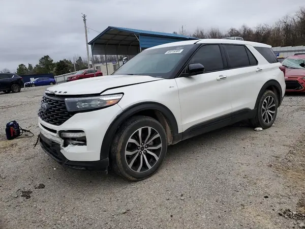 1FMSK8KH2NGA28901 2022 FORD EXPLORER - Image 1