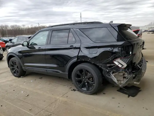 1FMSK8KH2NGC30542 2022 FORD EXPLORER - Image 2