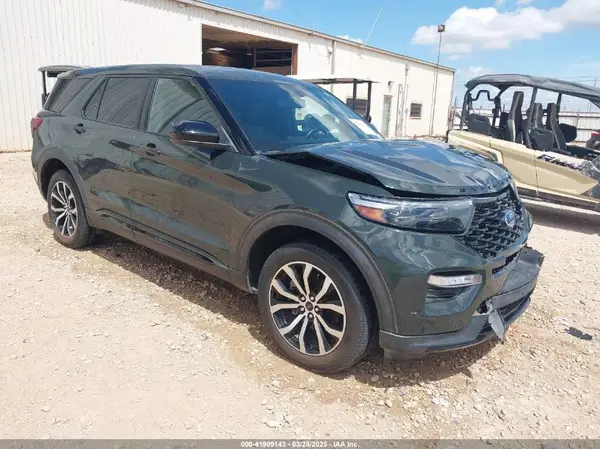 1FMSK8KH3NGA73166 2022 FORD EXPLORER - Image 1