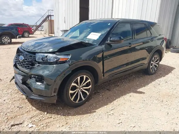 1FMSK8KH3NGA73166 2022 FORD EXPLORER - Image 2