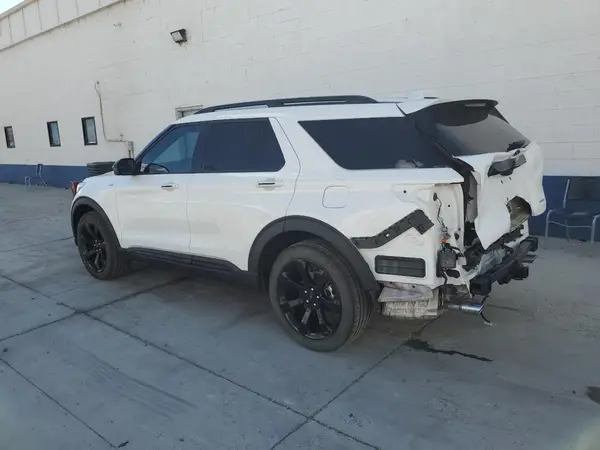 1FMSK8KH3PGA49873 2023 FORD EXPLORER - Image 2