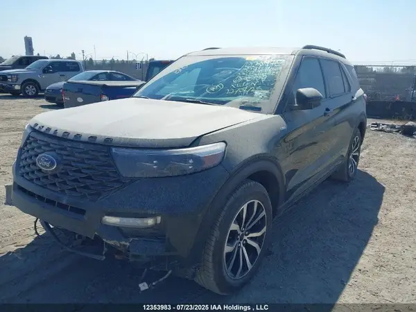 1FMSK8KH3PGA51591 2023 FORD EXPLORER - Image 2