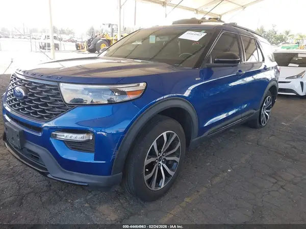 1FMSK8KH4NGC08395 2022 FORD EXPLORER - Image 2