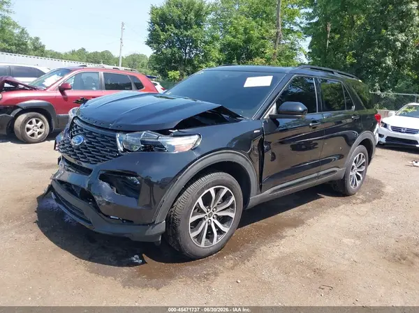 1FMSK8KH5NGB82728 2022 FORD EXPLORER - Image 2