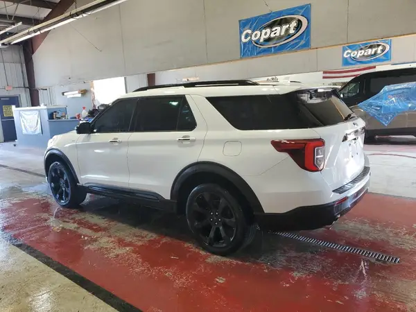 1FMSK8KH6NGC29233 2022 FORD EXPLORER - Image 2