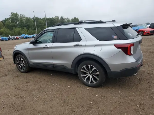 1FMSK8KH7NGA95705 2022 FORD EXPLORER - Image 2