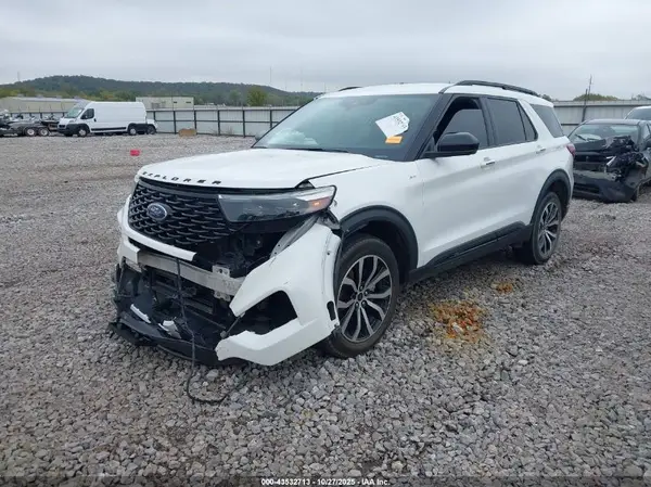 1FMSK8KH7NGB67454 2022 FORD EXPLORER - Image 2