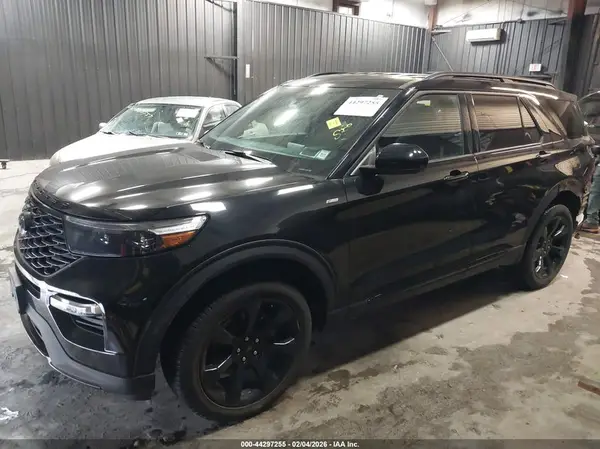 1FMSK8KH8PGA38934 2023 FORD EXPLORER - Image 2