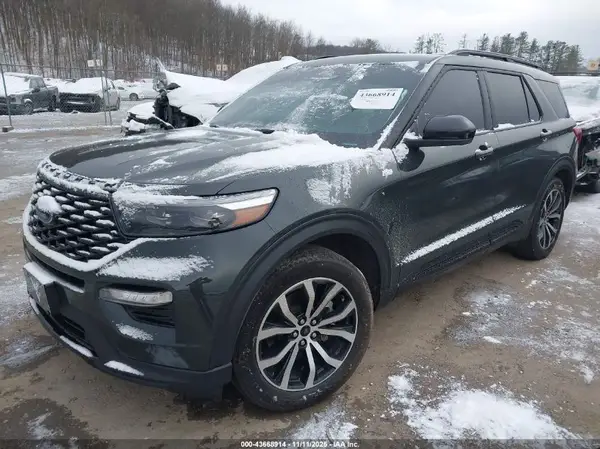 1FMSK8KH9NGC01801 2022 FORD EXPLORER - Image 2
