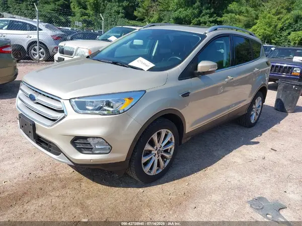 1FMTU9J9XJUT08542 2018 FORD ESCAPE - Image 2
