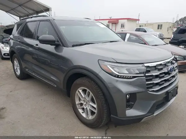 1FMUK7DH0SGA27600 2025 FORD EXPLORER - Image 1