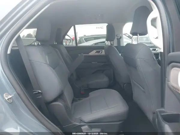 1FMUK7DH0SGC09376 2025 FORD EXPLORER - Image 8
