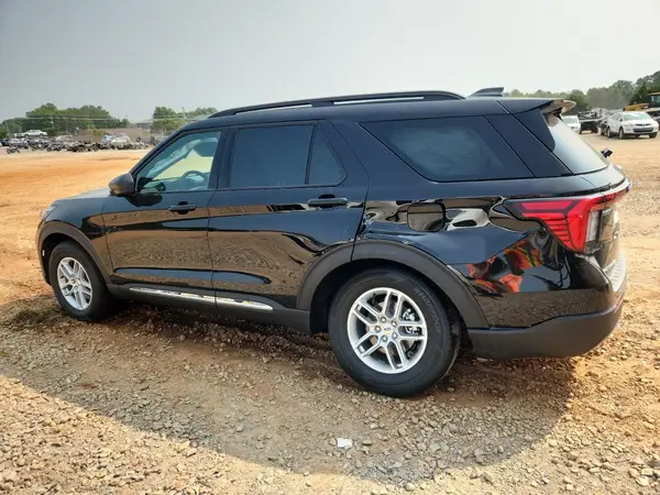 1FMUK7DH1SGC37932 2025 FORD EXPLORER - Image 2