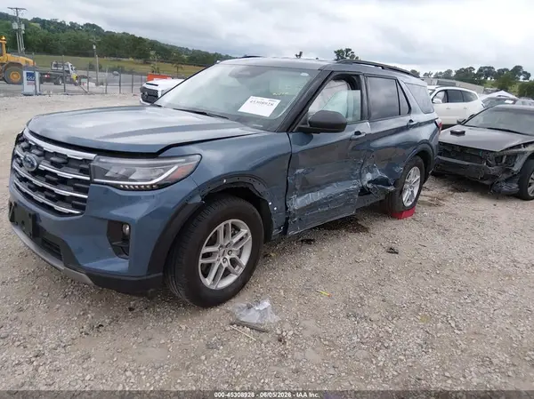1FMUK7DH1SGC38885 2025 FORD EXPLORER - Image 2