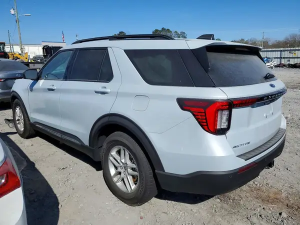 1FMUK7DH1SGC85124 2025 FORD EXPLORER - Image 2