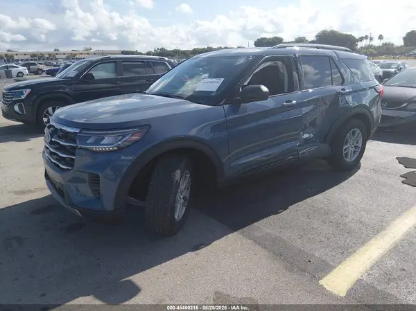 1FMUK7DH1TGA13061 2026 FORD EXPLORER - Image 2