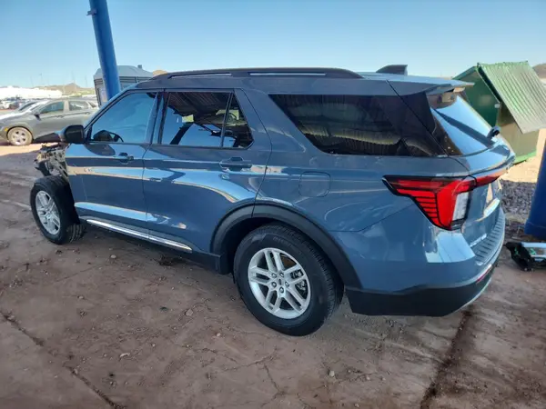 1FMUK7DH2SGA16002 2025 FORD EXPLORER - Image 2