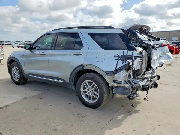 1FMUK7DH2SGA26335 2025 FORD EXPLORER - Image 2