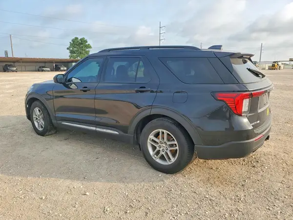 1FMUK7DH2SGA48139 2025 FORD EXPLORER - Image 2