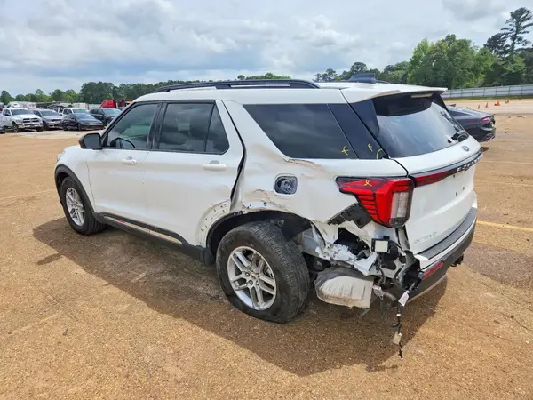 1FMUK7DH2SGA65992 2025 FORD EXPLORER - Image 2