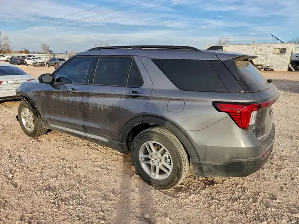 1FMUK7DH2SGC14675 2025 FORD EXPLORER - Image 2
