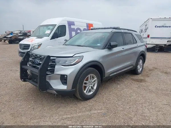 1FMUK7DH3SGA36727 2025 FORD EXPLORER - Image 2