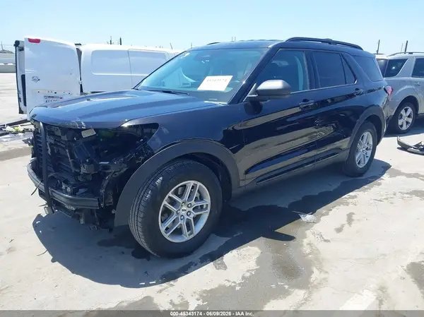 1FMUK7DH3TGA46109 2026 FORD EXPLORER - Image 2