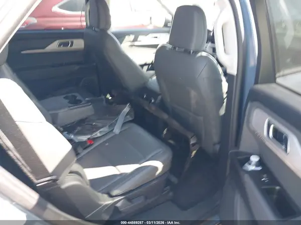 1FMUK7DH4SGB45410 2025 FORD EXPLORER - Image 8