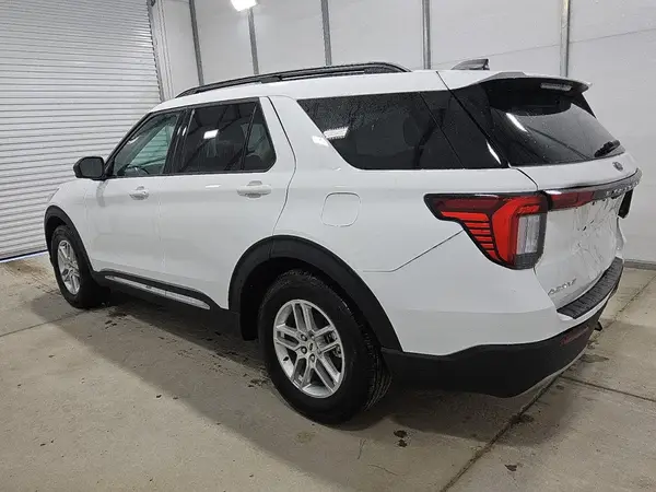 1FMUK7DH4SGC27864 2025 FORD EXPLORER - Image 2